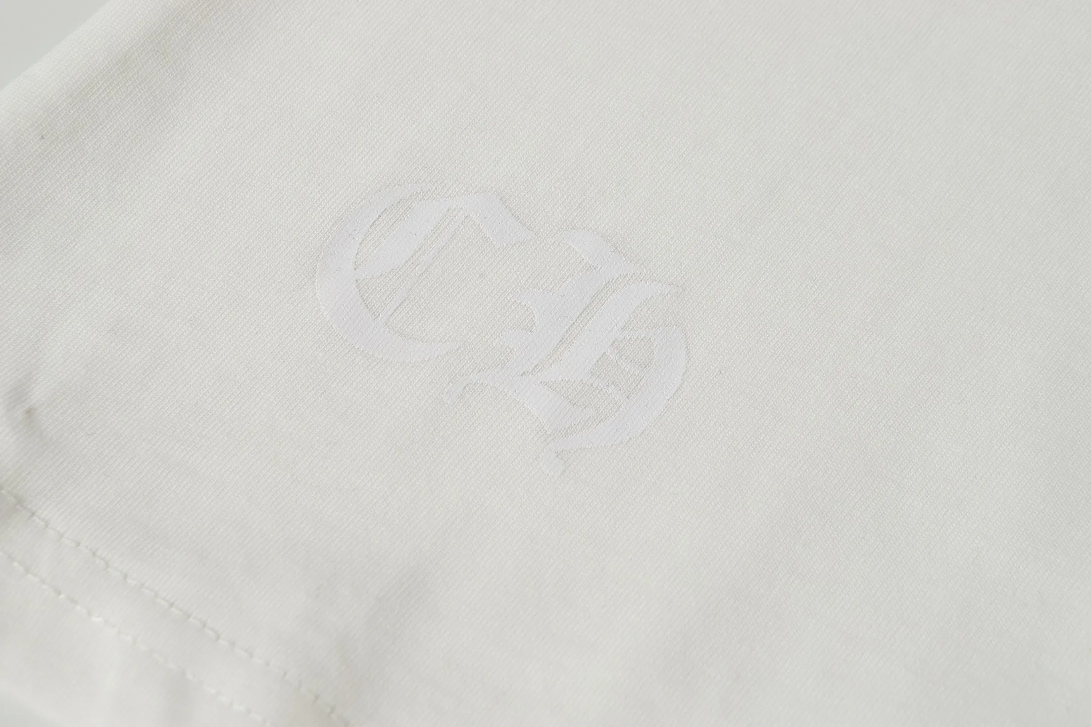 P150 Cross-border running quantity. Please do not place an order if you pursue perfection. -Chrome Hearts/Chrome Hearts 23ss Sanskrit printed popular long-sleeved T-shirt -High weight, high density and high quality. The wool is soft, delicate and skin-friendly. It feels soft and silky. It has excellent warmth and skin-friendly properties.